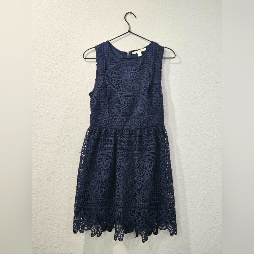 Miami Sleeveless Lace Dual Layered Dress - Navy Blue - Small